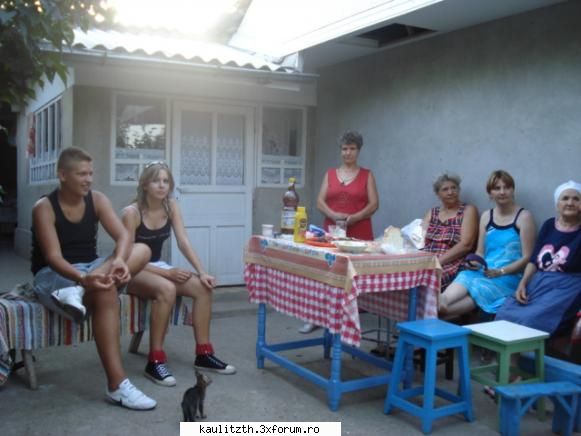 familie stai acuma vazut poza tine unchiu-tau &nbsp; fata aveaaai &nbsp; uite poza stabunica ๋�ADMIN๋�