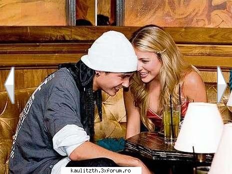 flirt bar tom kaulitz seduced the young american singer chantelle paige (21, her hand his knees and
