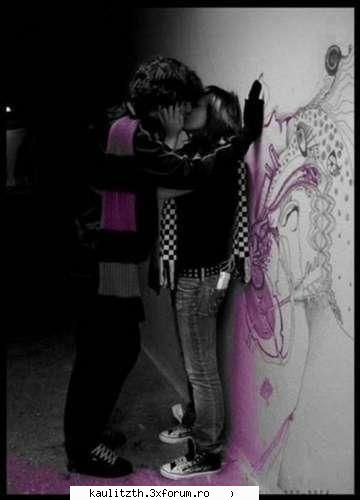 emo couple cele mai doooooolci cupluri