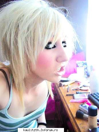 scene emo sunt acelasi stil diferit ๋�ADMIN๋�