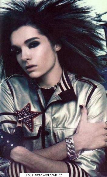 5 intrebari pt Bill - poi eu ias soune lu bil urmatoarele int 1. Ai - → Bill Kaulitz