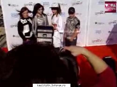 Bill VOPSIT!!!!!!!!!!!!!!!!!! - alexa-love-Bill - → Ştiri