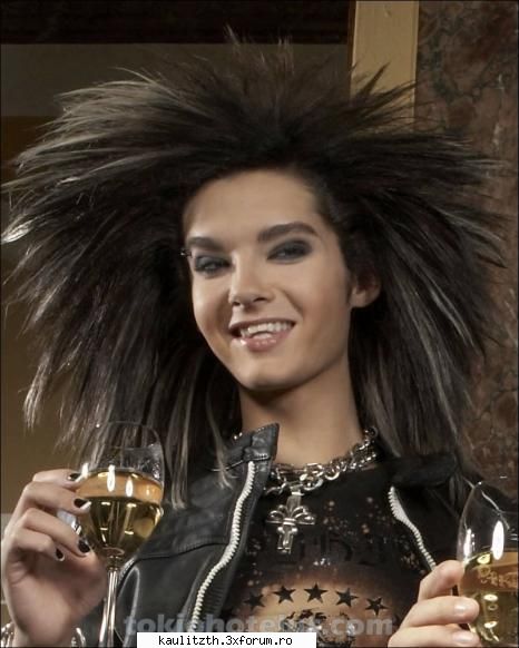 Bill casino photoshoot - hehe..las k vezi u tomitza acas' - → Poze