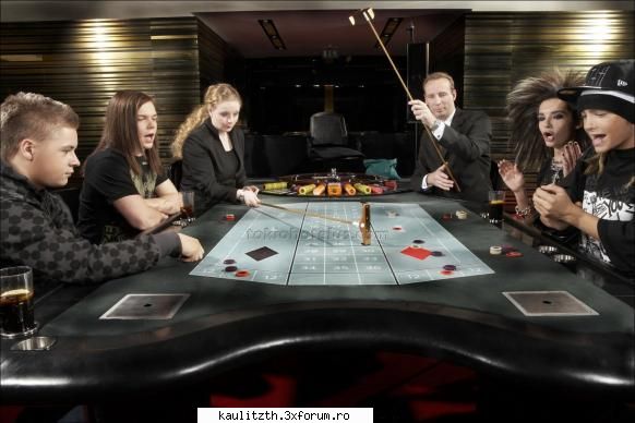 Bill casino photoshoot - cat atzi castigat baietzi..k prea veseli - → Poze