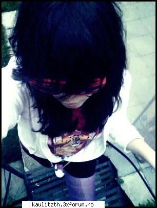 Crazy Frog Picks - hard = ))) la poza aia imprim tricou cu nOi :X - → Poze cu noi