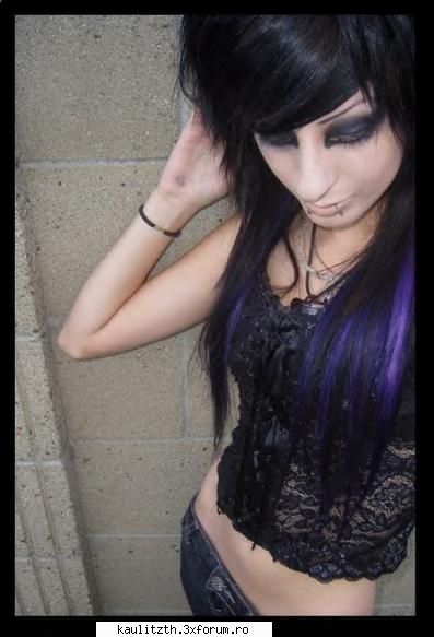 HOT or NOT - �Huм�иσid sσűℓ�� - → Locul tău
