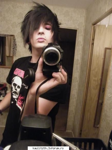 HOT or NOT - DrugsSexAndAlcohol - → Locul tău