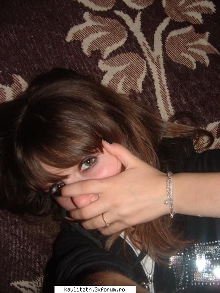�╚�Stяιfulιиα �╗� by me :X - aici se observa ochi - → Poze cu noi