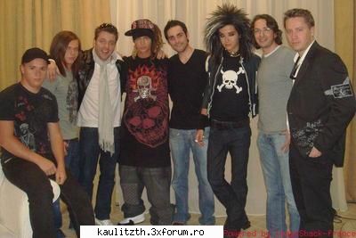 TH and THe fans - prima data cand ii vad impreuna cu fani barbatzi - → Poze