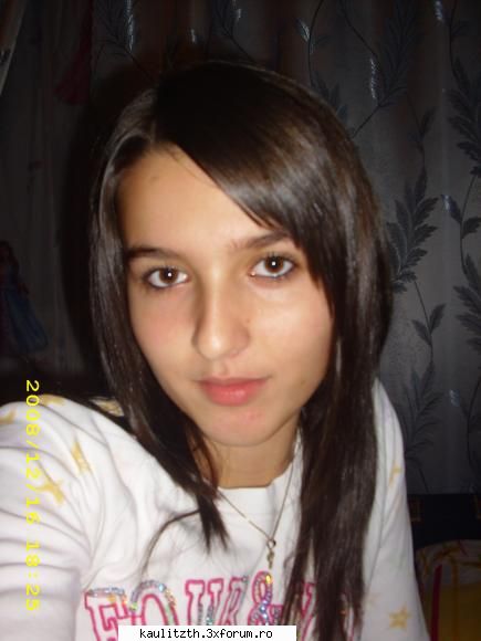 Trei ingeri cazuti - iulia_elena2007 - → Arhivă Fan Fiction