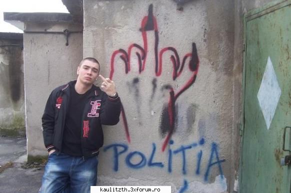 Vreau o poza cu.... - vreau o poza cu puya - → Locul tău