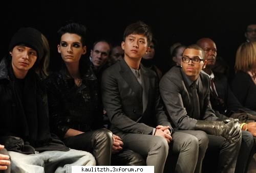 Zenga fashion show - pe langa cn stau baietii:> - → Ştiri