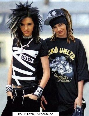 about us - E plina lumea de Proshti... my aud p kate unu k - → Totul despre noi