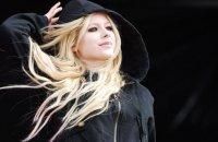avril lavigne - ωє aяє Adunaтυяa D EmOlai - → Rock