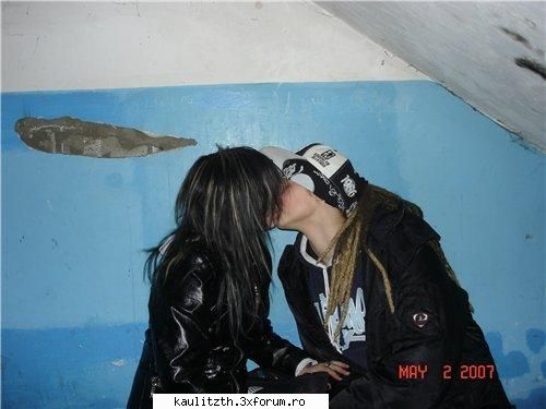 best photo with Tom - plagiatorii..... :x :x :x :x :x :x :x :x :x sa nu - → Tom Kaulitz