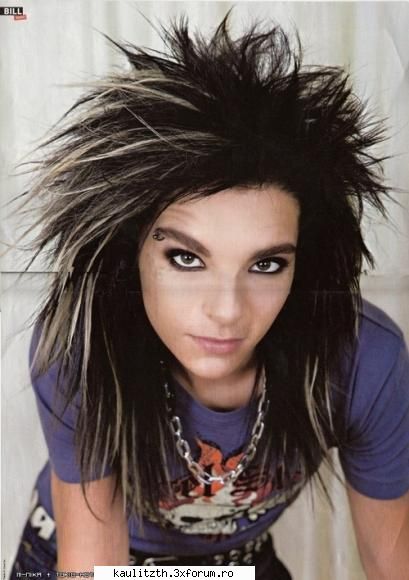 cel mai tare look - Asa ii sta cel mai bn.. (parerea mea ) - → Bill Kaulitz