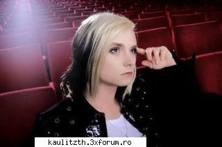 cinema bizarre - oooo ganditor baiat - → Rock