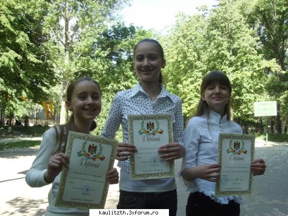 dear journale...(ada) - si de unde sai iau :( :( :( 3 eminente...adik - → Dragă Jurnal