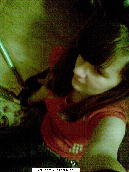 deci moa......:)) - ^^Sk8er Girl_<3 Tom^^ - → Poze cu noi