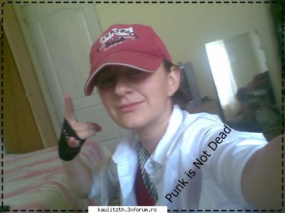 deci moa......:)) - ^^Sk8er Girl_<3 Tom^^ - → Poze cu noi