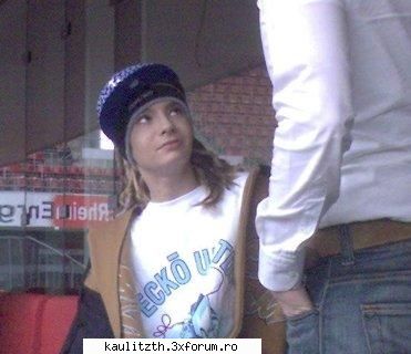 divergentze..bill&tom - la ce te holbezi bill? - → Kaulitz Twins