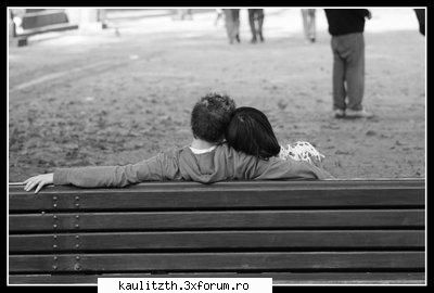prea nepastori inmtr-o lume oarba emo couple