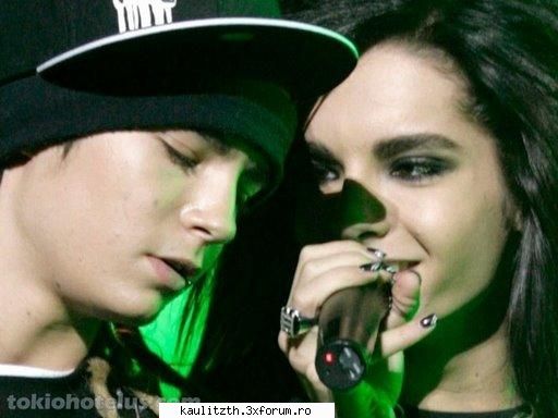 funny tokio hotel - bill sau provocare?? tom mah..iar ma iei cu - → Tokio Hotel