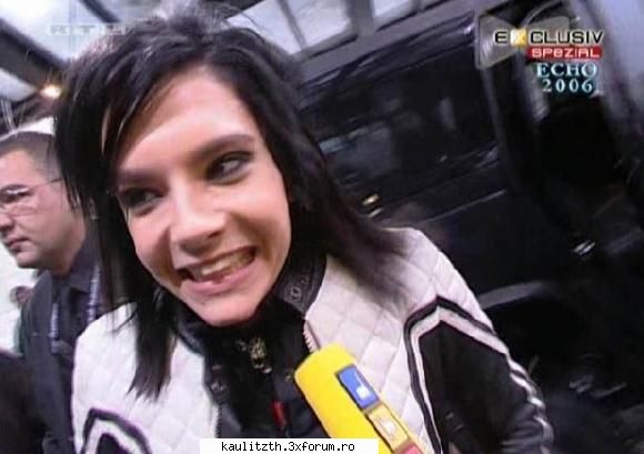 funny tokio hotel - reporteritza: e adevarat k tom tia adus acel - → Tokio Hotel
