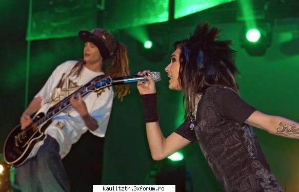 funny tokio hotel - Bill: Tommyyyyyyyy ala a zis ca nui place curu - → Tokio Hotel