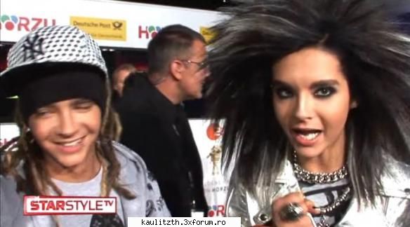 funny tokio hotel - uitatz-va la pumnul lui bill - → Tokio Hotel