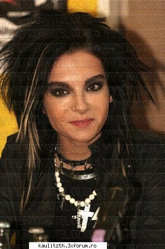 funny tokio hotel - prezentatorul : bill mai esti sau nu virgin? - → Tokio Hotel