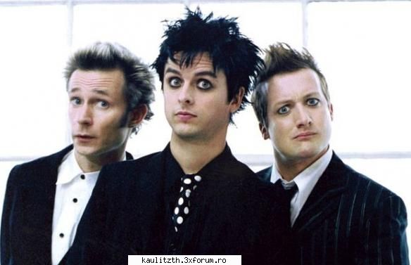 green day - ωє aяє Adunaтυяa D EmOlai - → Rock