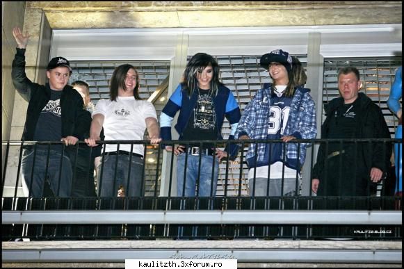 picks wiTH tokio hotel - Āmǻяǻŋŧђ Ŀ�ďγ - → Poze