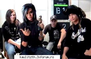 picks wiTH tokio hotel - da...poza e facuta la o conferintza cand so - → Poze