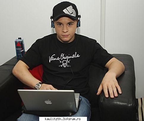 picks with gustav - avem laptop d la apple - → Gustav Sch�fer