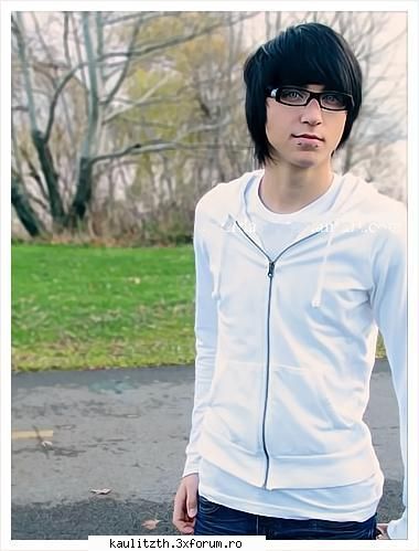 pics with emo BOYS - ce ziceti ma dau pe emo? - → Emo