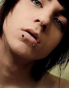 pics with emo BOYS - ADMIN - → Emo