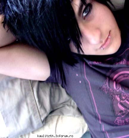 pics with emo BOYS - Āmǻяǻŋŧђ Ŀ�ďγ - → Emo